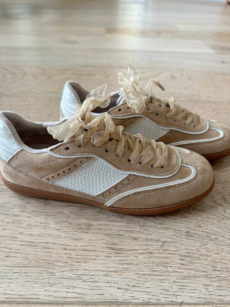 Remi Taupe Sneakers
