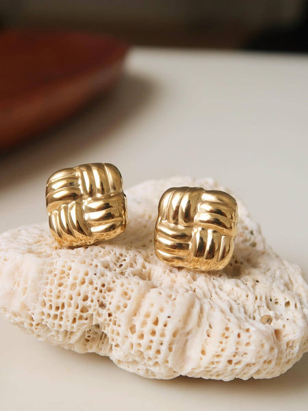 Luella Textured Knot Stud Earring